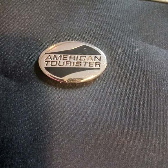 American Tourister Tote - Picture 5 of 5